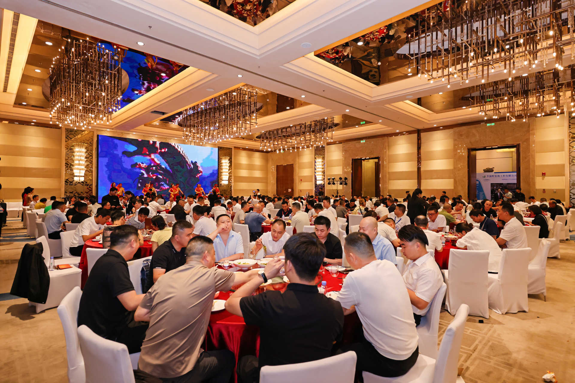 2cc153c8dd7d54c865cb3638dc97244.jpg 2cc153c8dd7d54c865cb3638dc97244.jpg